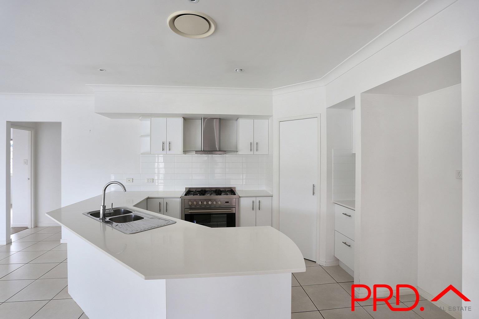 52 Rivermill Terrace MAUDSLAND 2