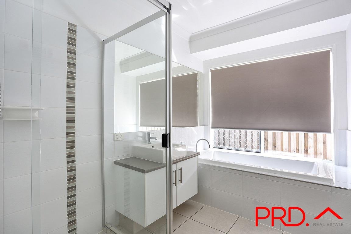 52 Rivermill Terrace MAUDSLAND 7