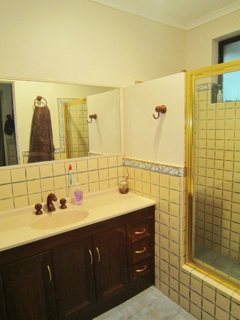 5/2 Robert Street BROOME 6