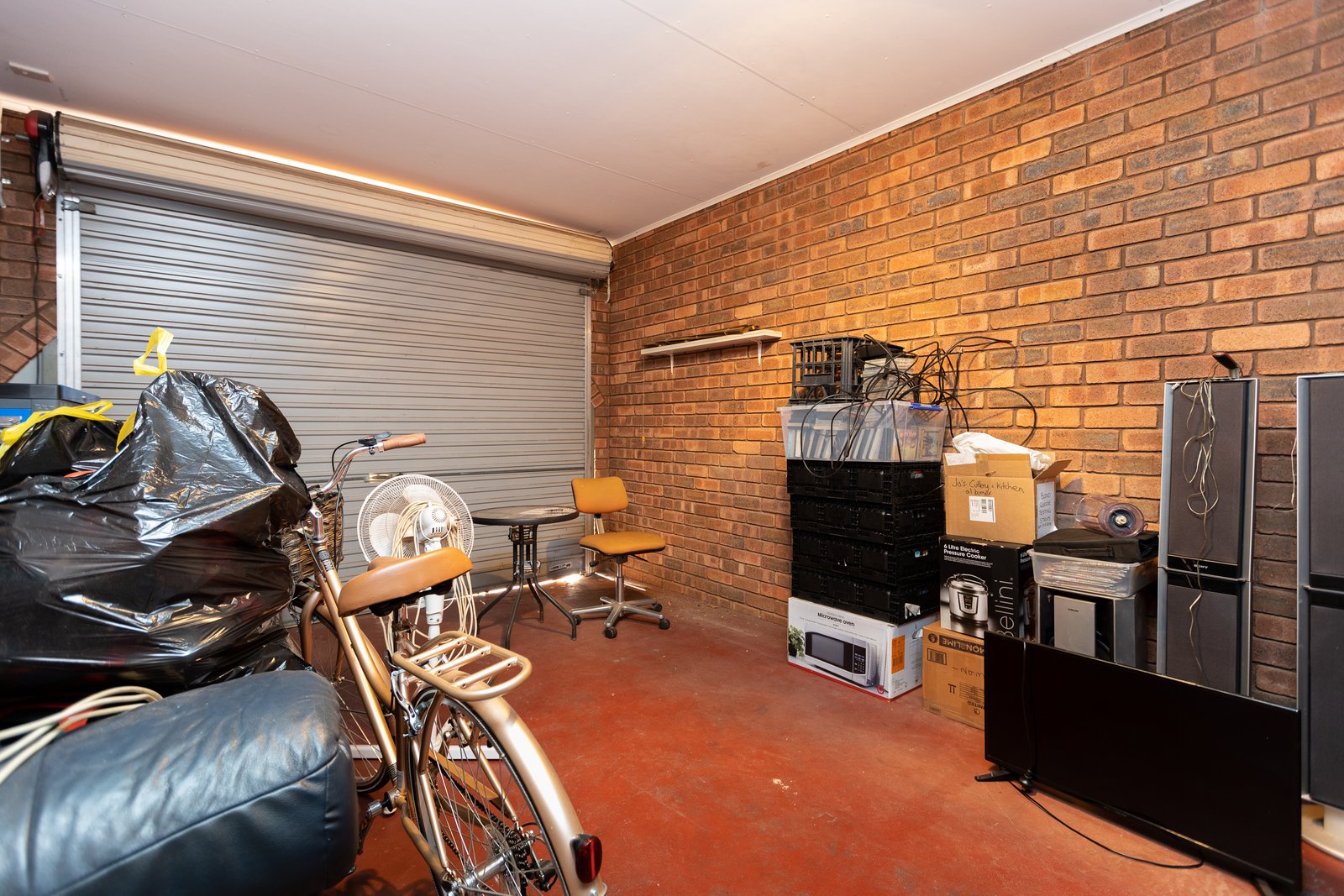 5/2 Robert Street BROOME 4