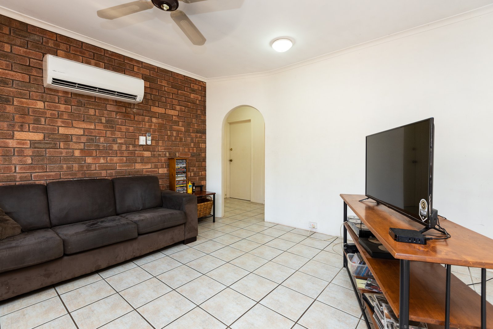 5/2 Robert Street BROOME 10