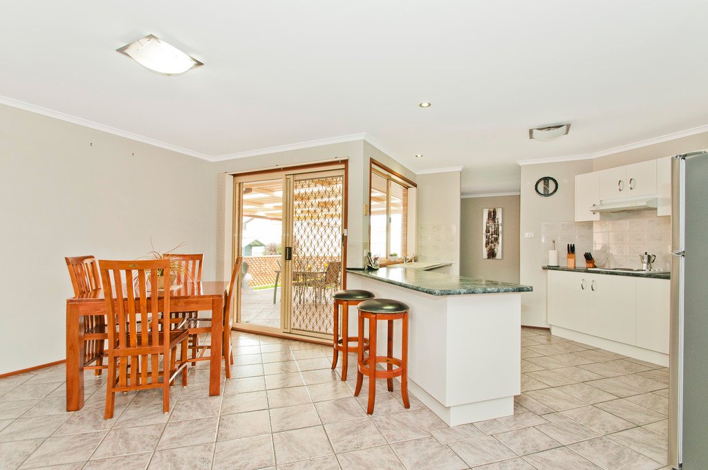 52 Robins Creek Drive HORSLEY 2