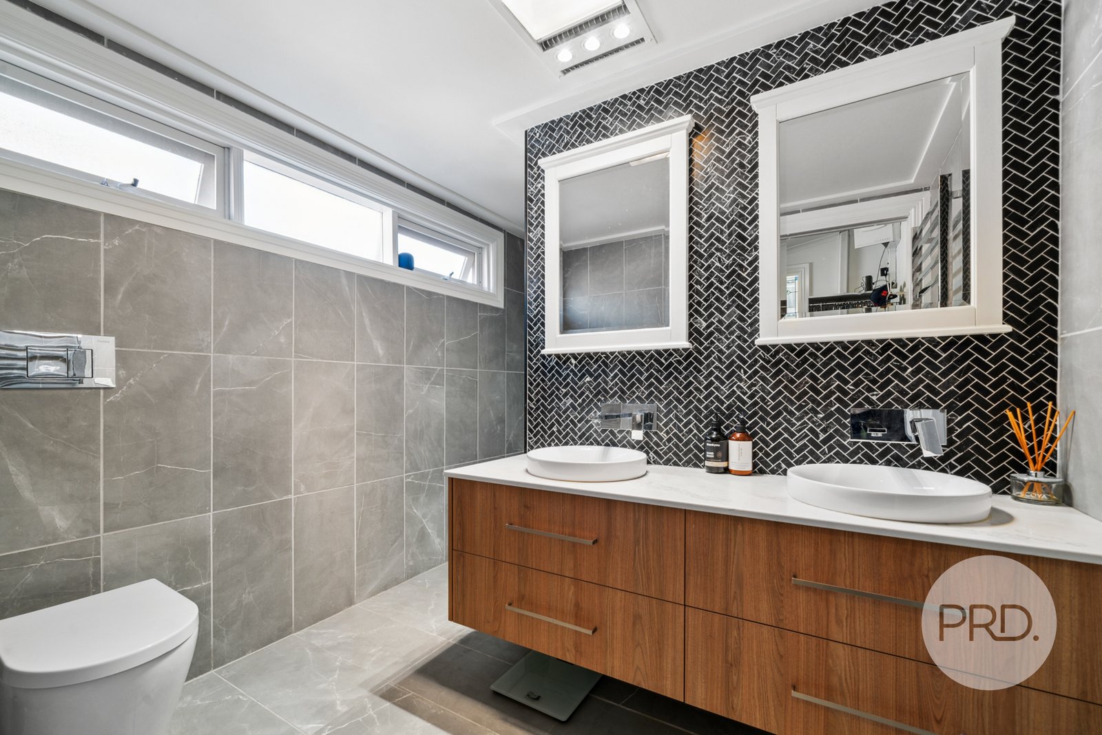 52 Simmons Street WAGGA WAGGA 13