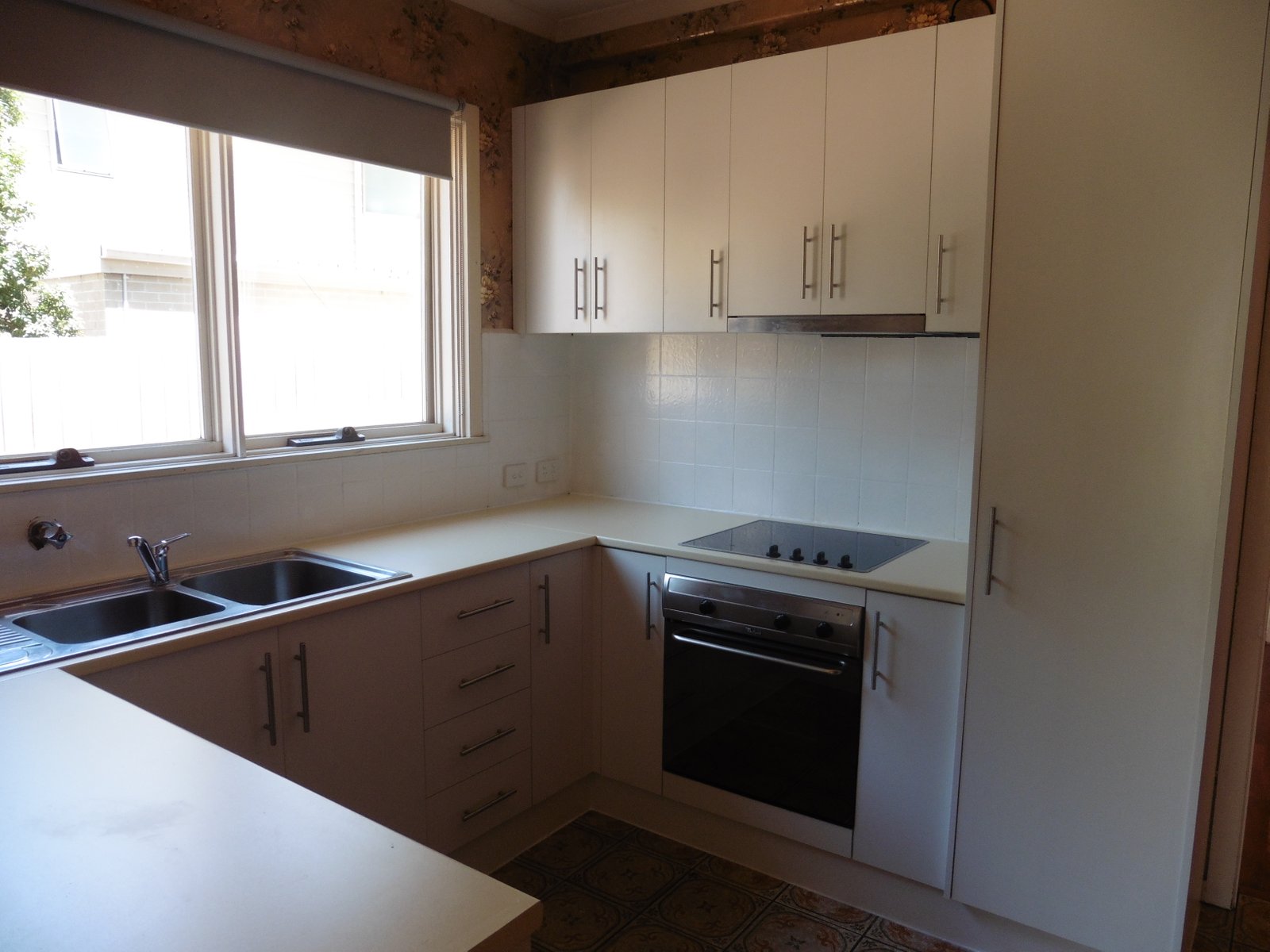 Gallery: 52 Spicer Street