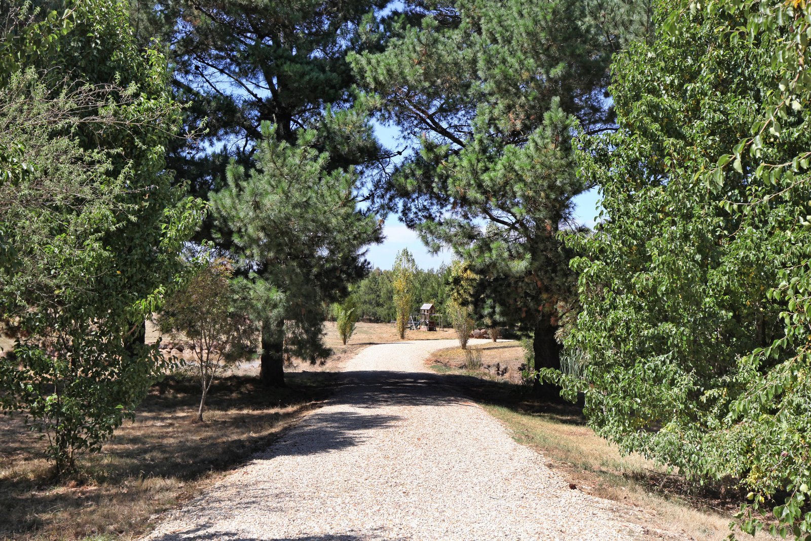 Real Estate and Property in 52 Stanton Court, Gisborne South, VIC