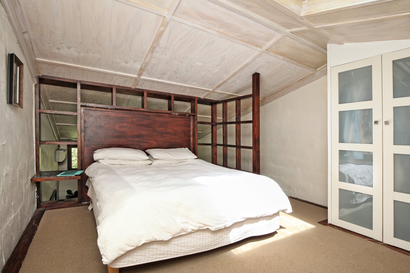 Real Estate and Property in 52 Stanton Court, Gisborne South, VIC