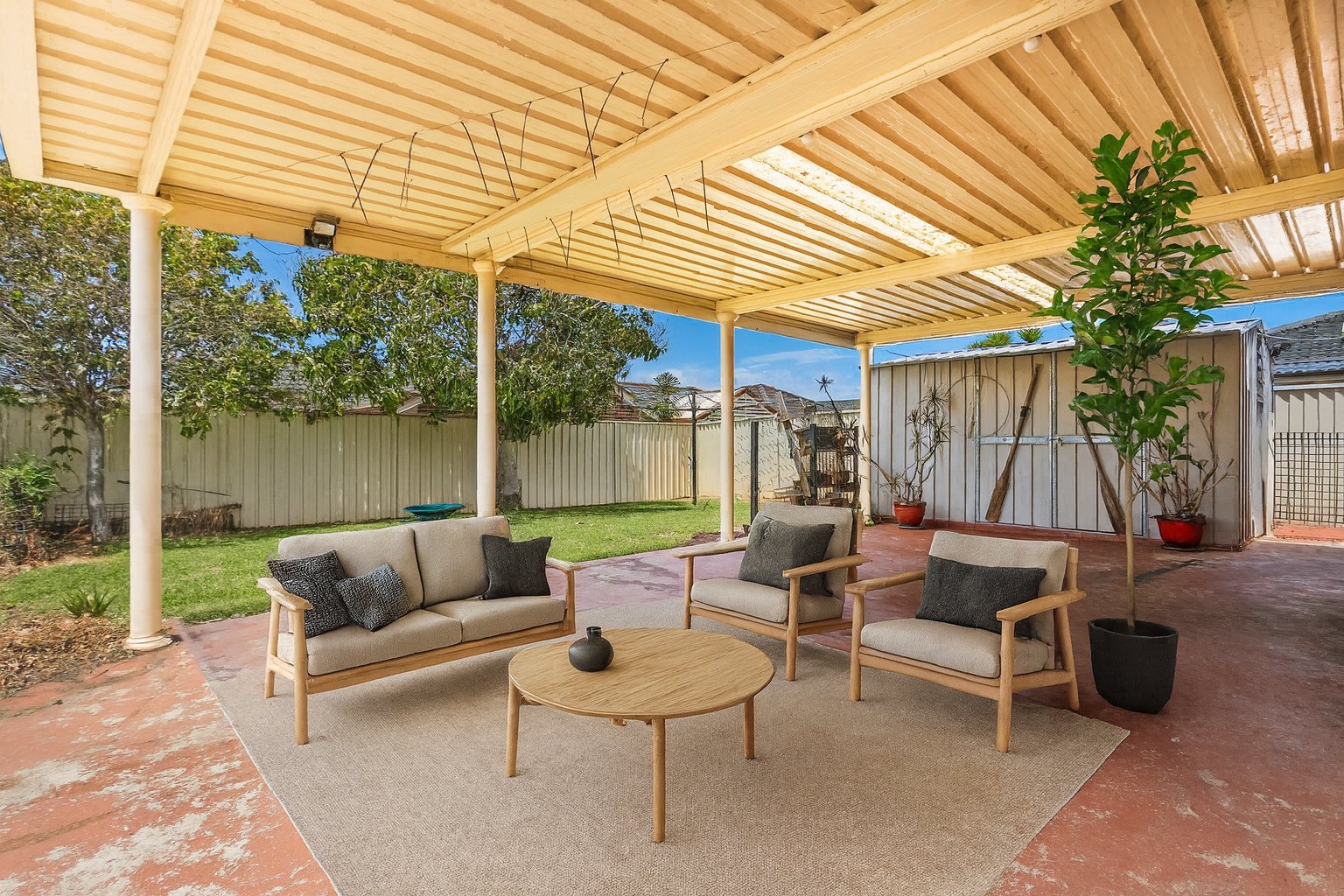 52 Sunnybank Crescent HORSLEY 7