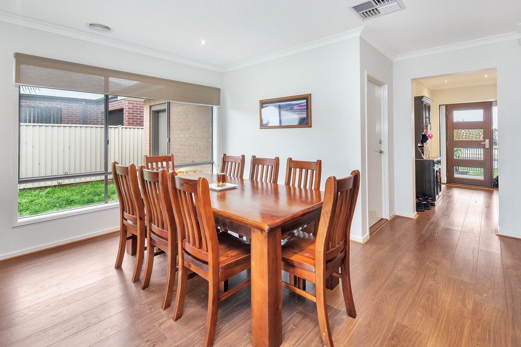 52 Tait Street DELACOMBE 2