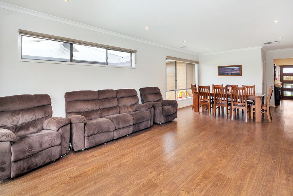 52 Tait Street DELACOMBE 8
