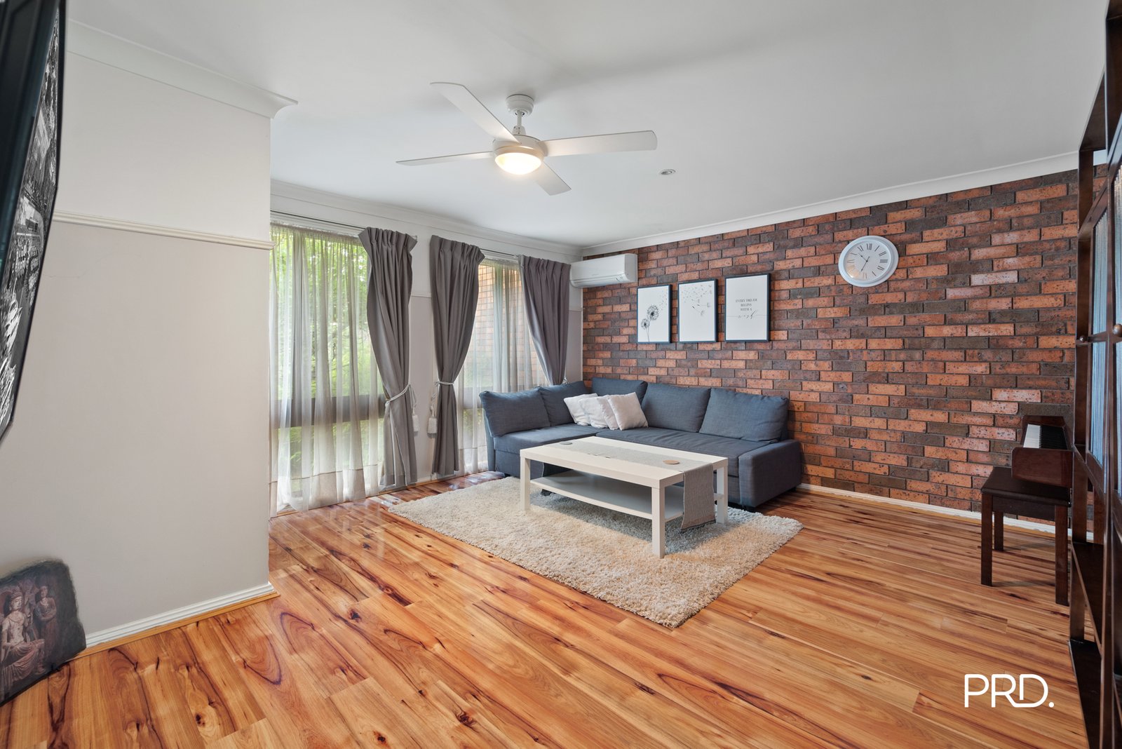 5/2 The Glen Crescent SPRINGWOOD 3