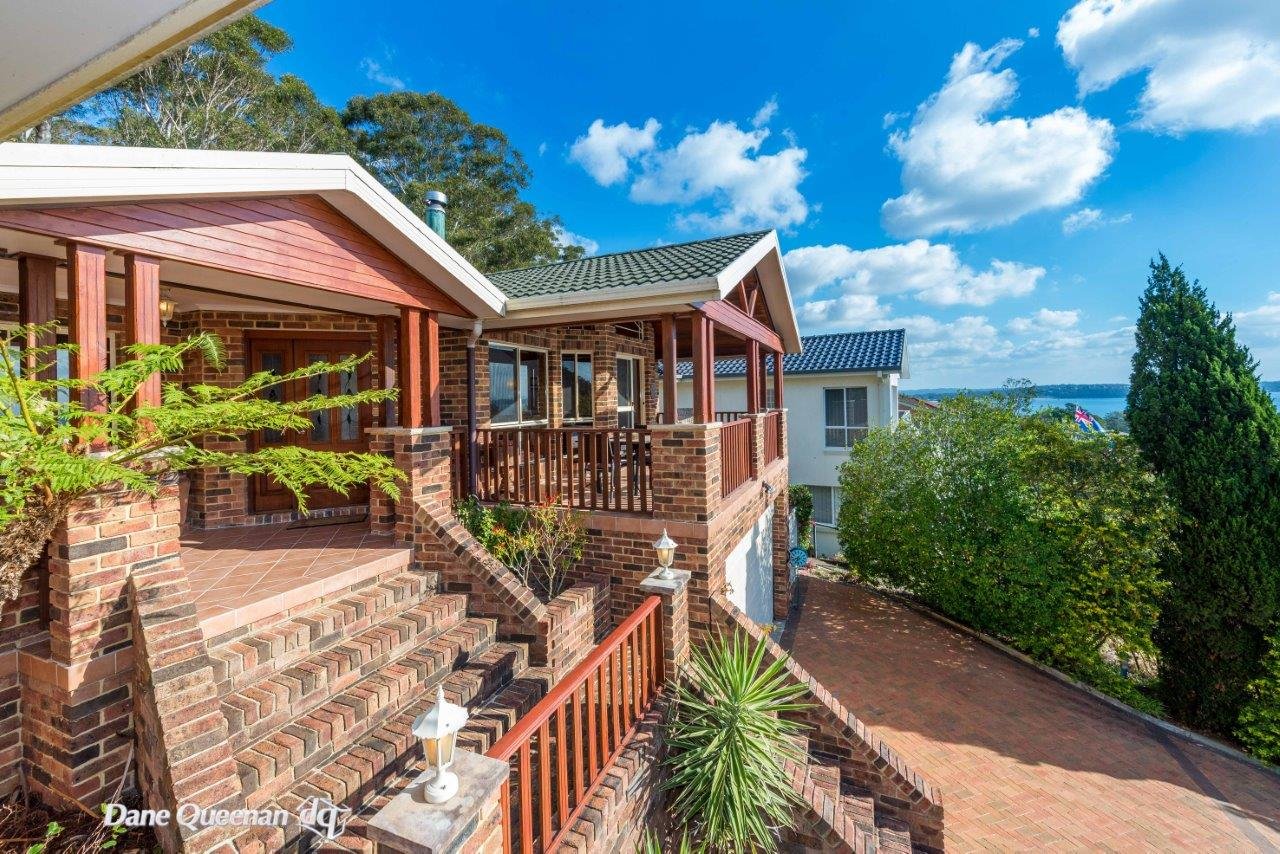 52 The Peninsula  CORLETTE 1