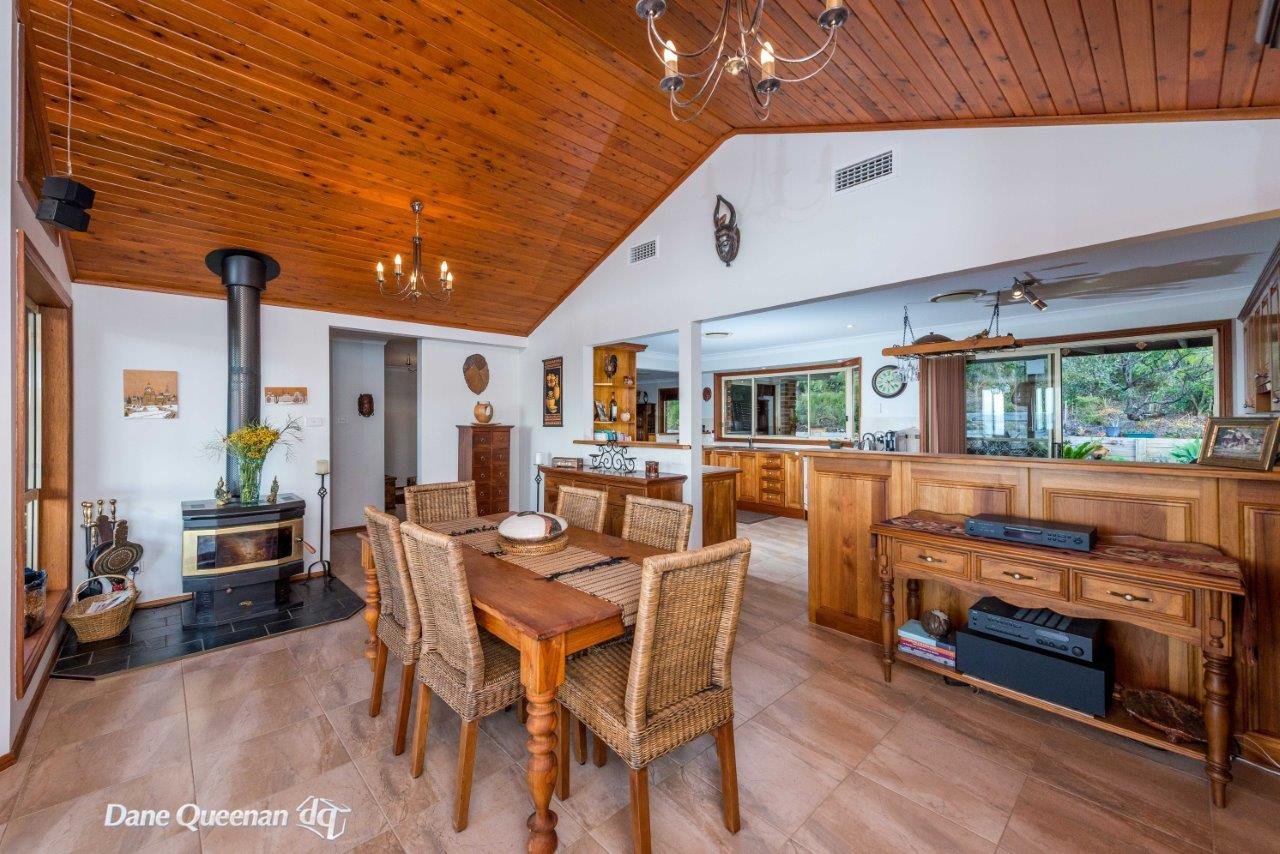 52 The Peninsula  CORLETTE 7