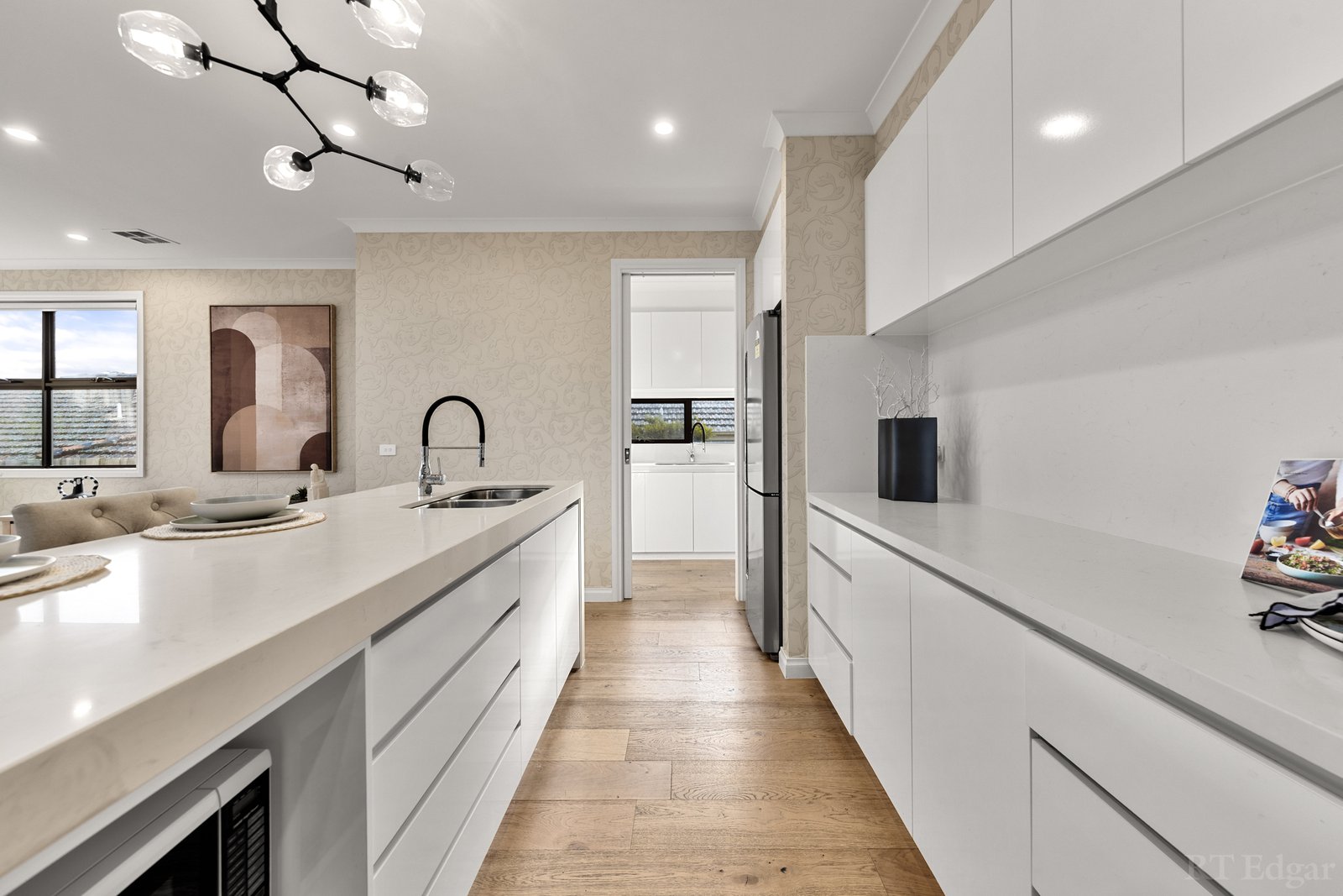 Real Estate and Property in 52 Thea Grove, Doncaster East, VIC