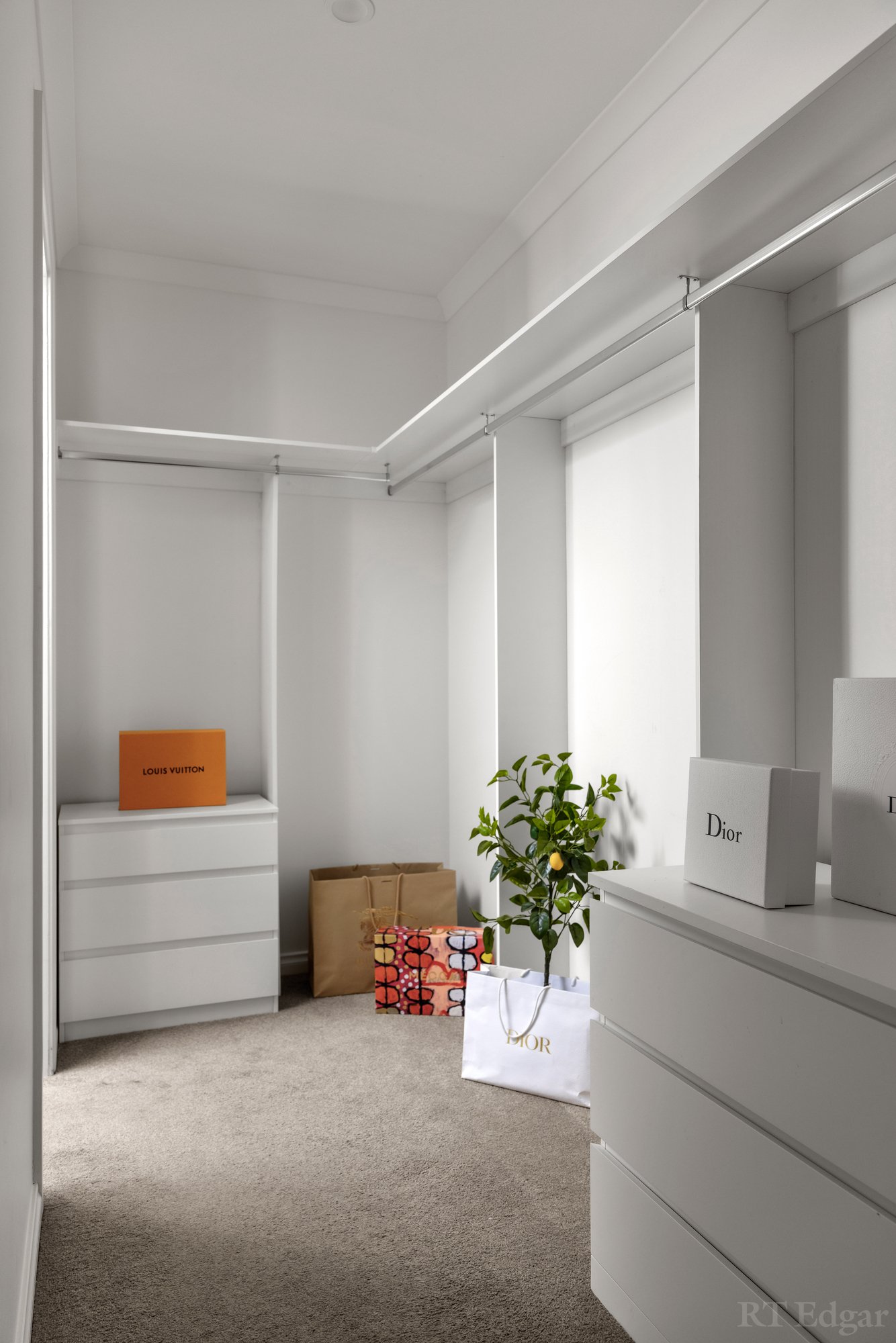 Real Estate and Property in 52 Thea Grove, Doncaster East, VIC