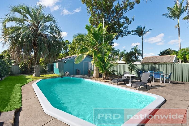 52 Tompson Road REVESBY 6
