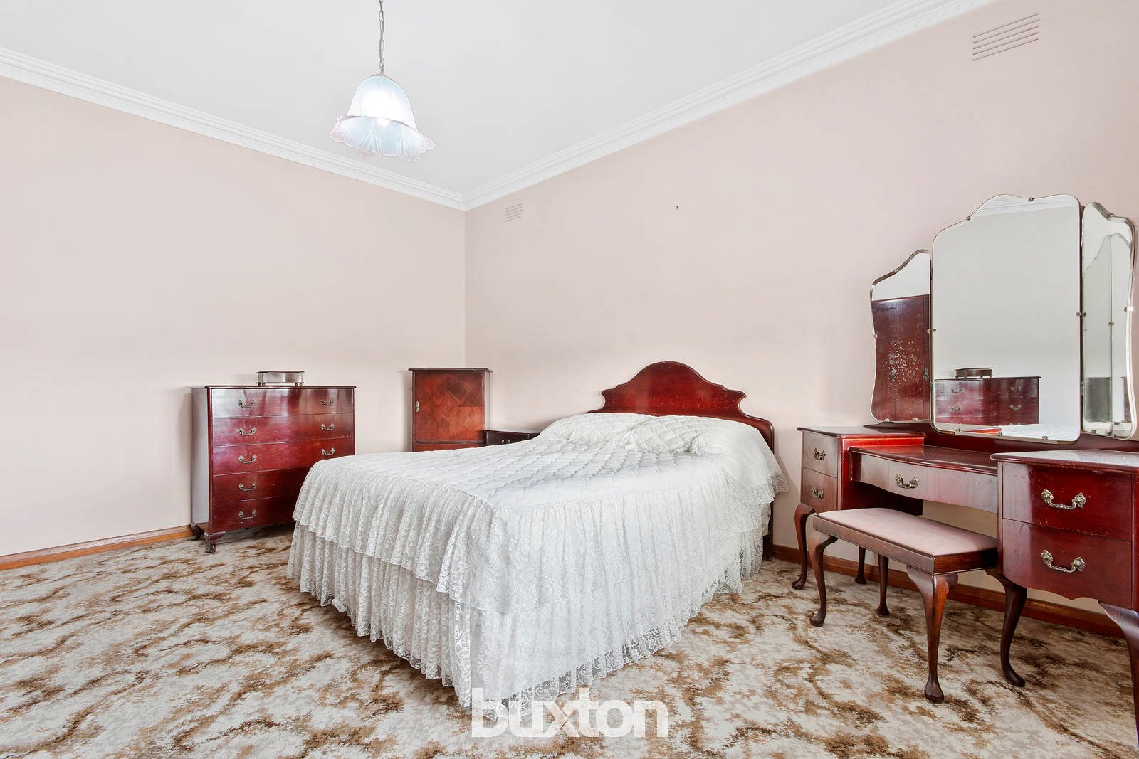 Gallery: 52 Townsend Road
