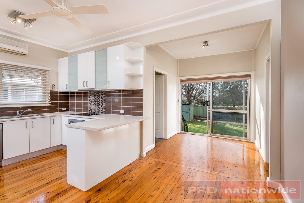 52 Tracey Street REVESBY 2