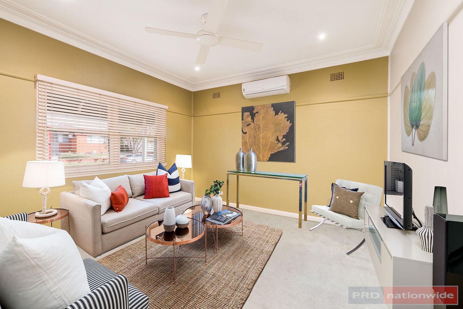 52 Tracey Street REVESBY 3