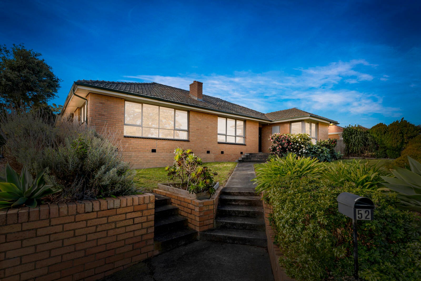 52 Twyford Street, Box Hill North VIC 3129 Buxton 2022