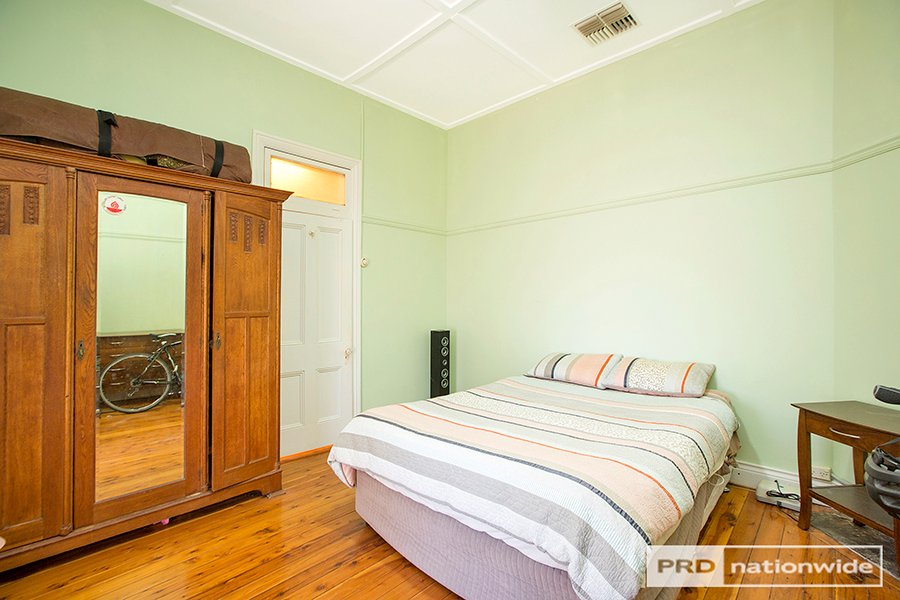 52 Upper Street TAMWORTH 13