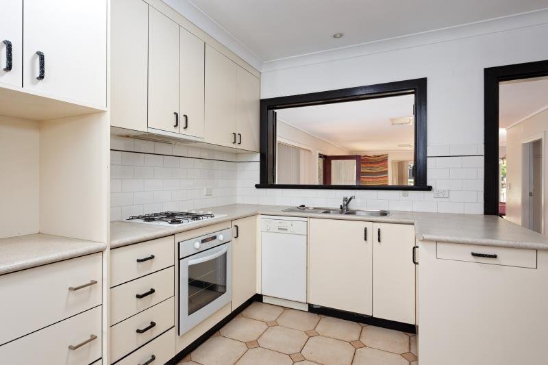 52 Urana Street TURVEY PARK 4