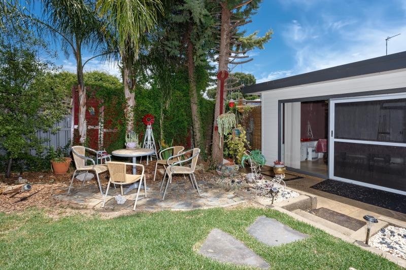 52 Urana Street, Turvey Park TURVEY PARK 8