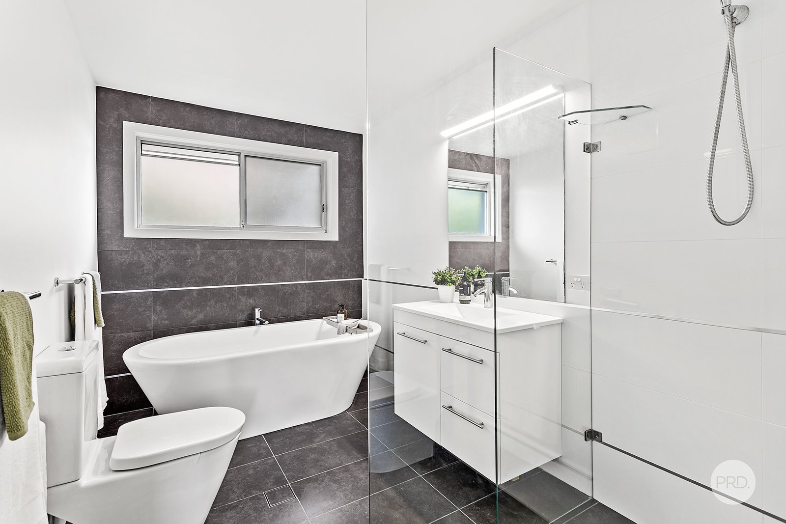 52 Wahgunyah Road NELSON BAY 26