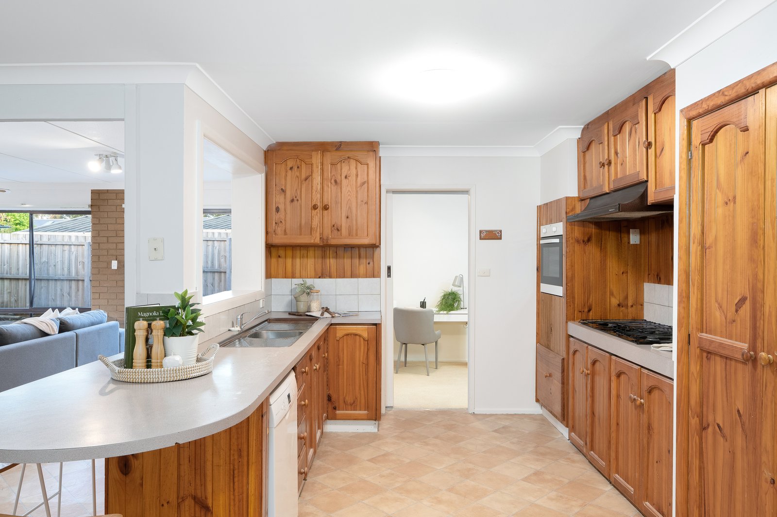 Gallery: 52 Walpole Avenue