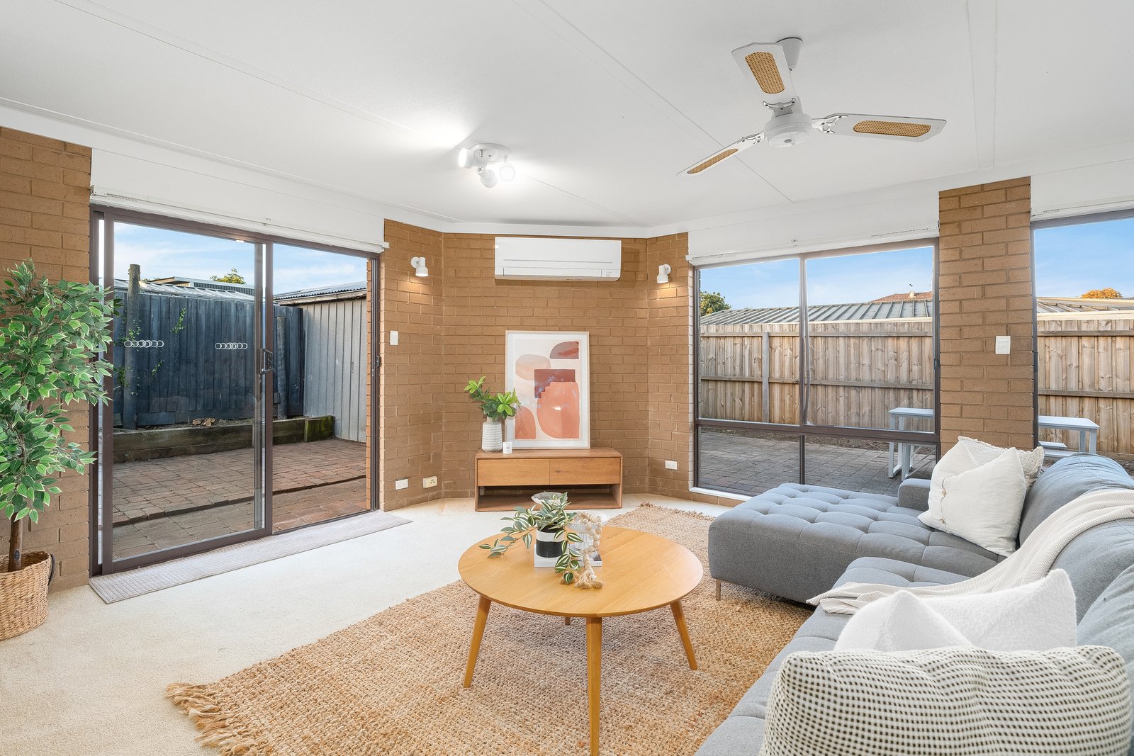 Gallery: 52 Walpole Avenue