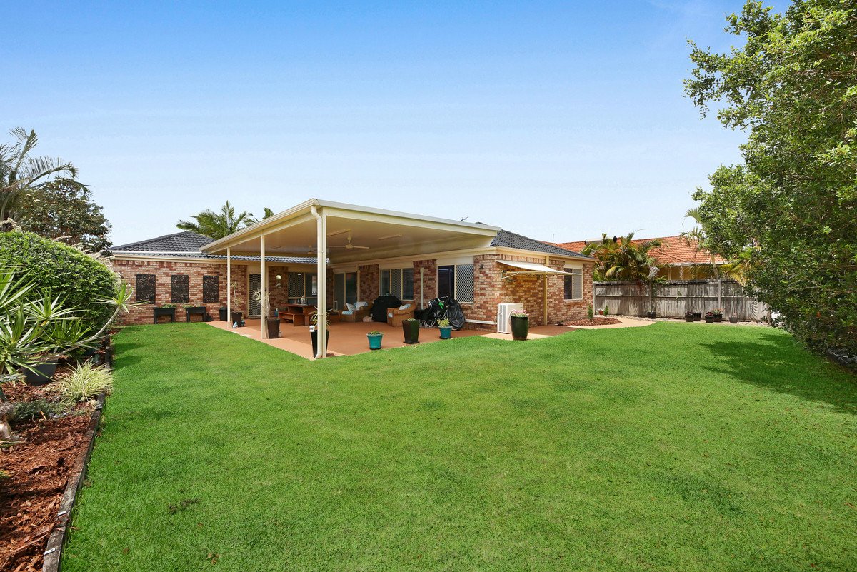 52 Warbler Parade Varsity Lakes 4