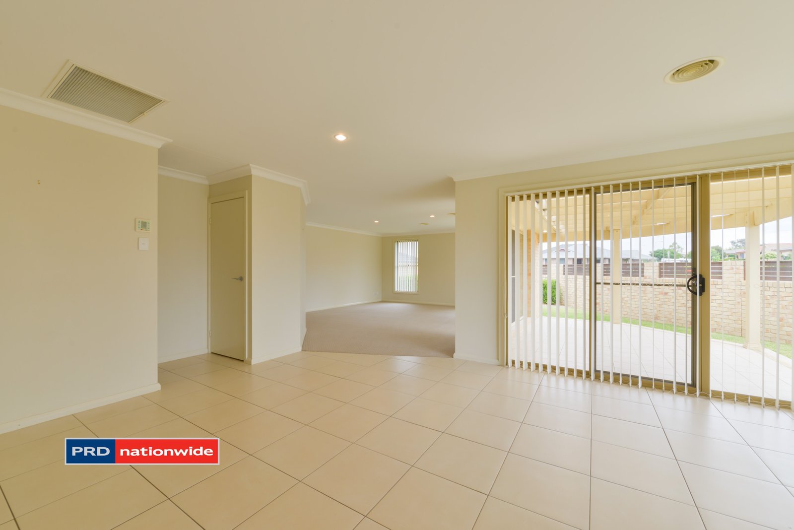 52 Warwick Road TAMWORTH 4