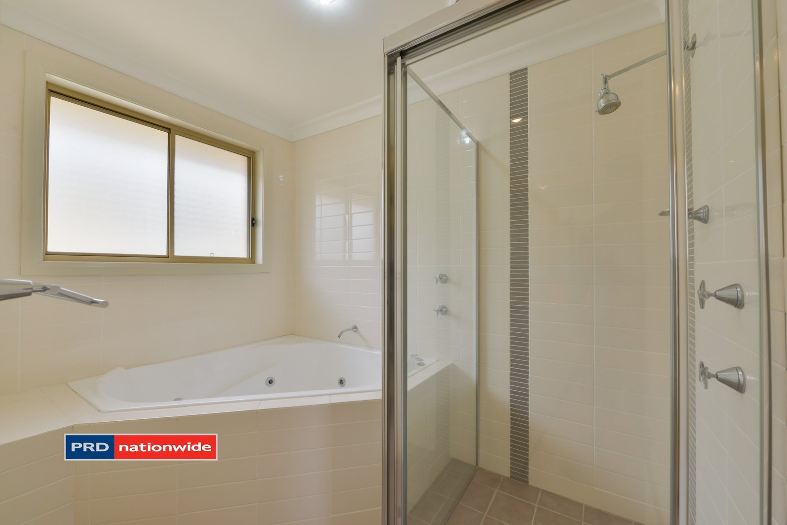 52 Warwick Road TAMWORTH 9