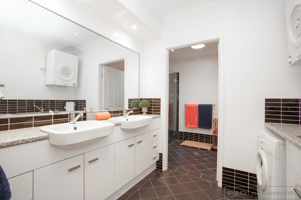 52 Yarrum Ave  BERESFIELD 6