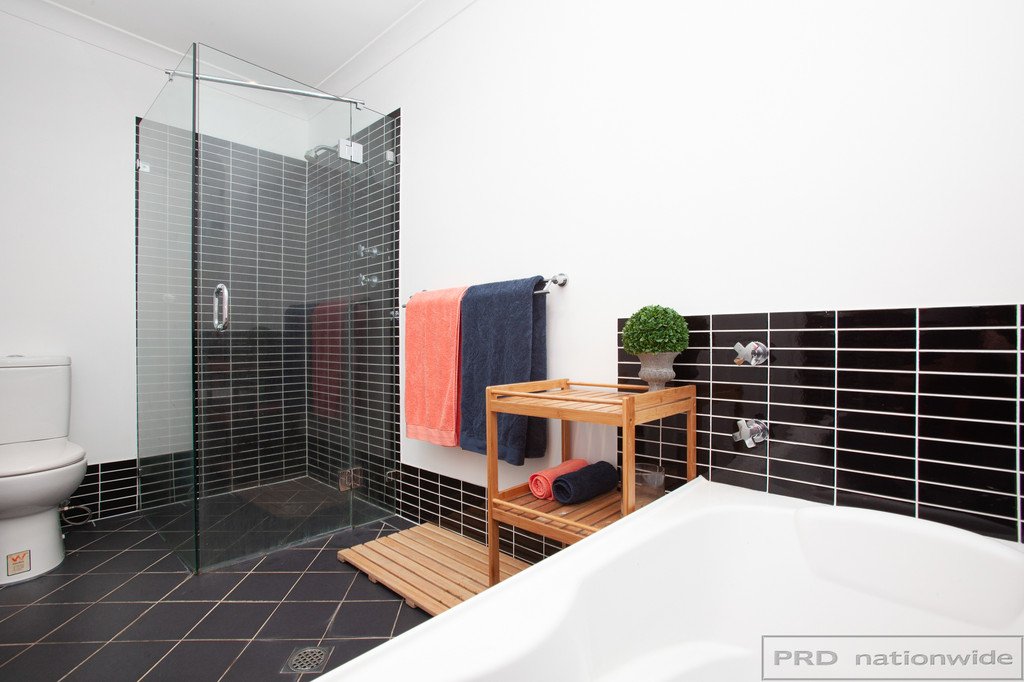 52 Yarrum Ave  BERESFIELD 7