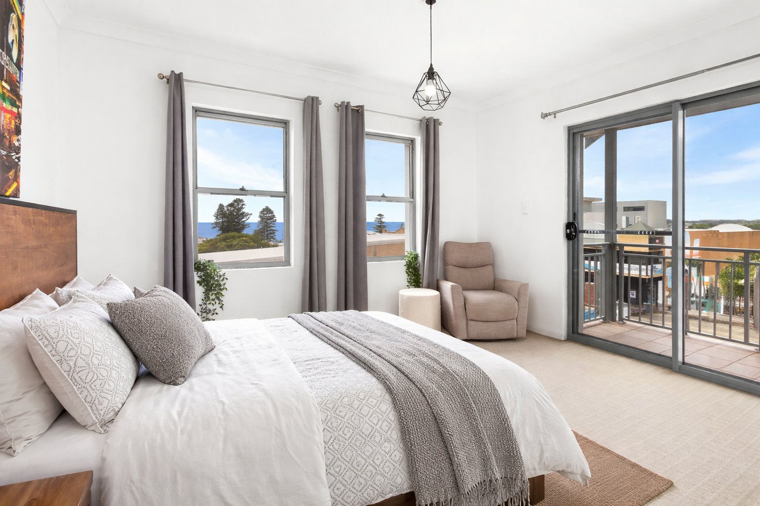 5/20-26 Addison Street SHELLHARBOUR 3