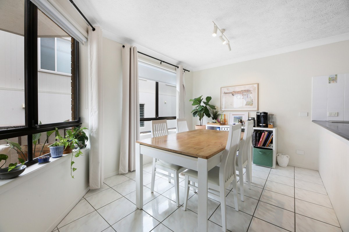 5/20 Burleigh Street Burleigh Heads 4