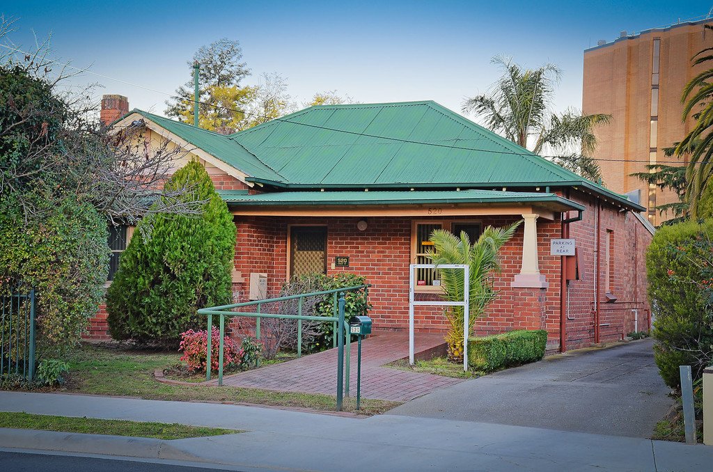 520 Creek Street ALBURY 1