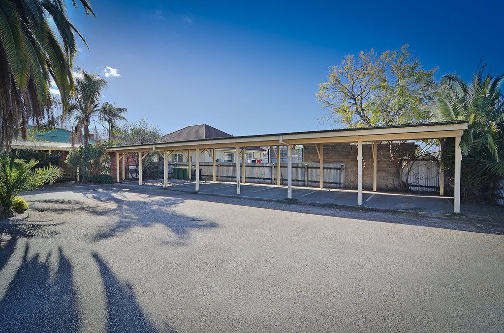 520 Creek Street ALBURY 3