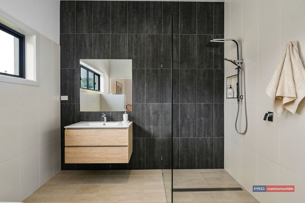 520 Crossmaglen Road BONVILLE 10