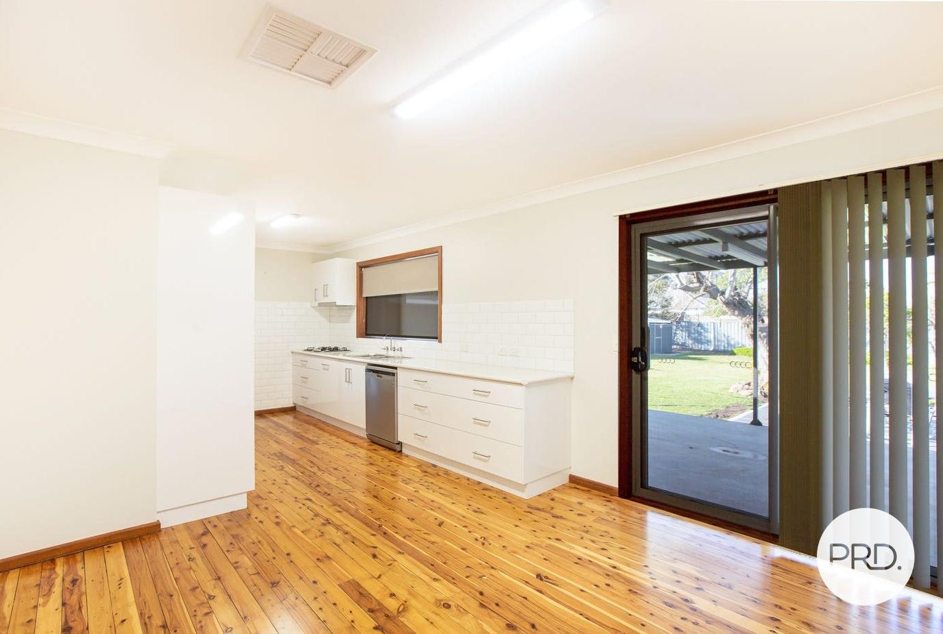 520 Danes Street LAVINGTON 3