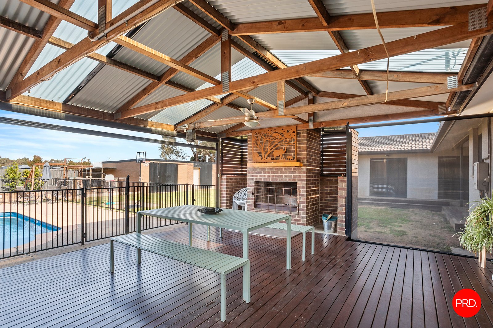 520 Midland Highway HUNTLY 3