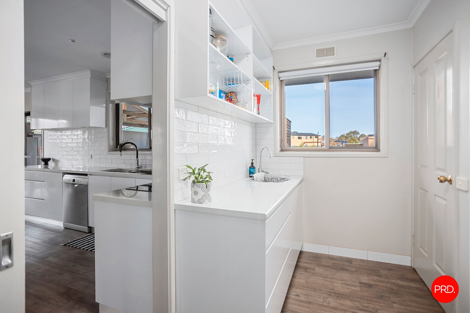 520 Midland Highway HUNTLY 8