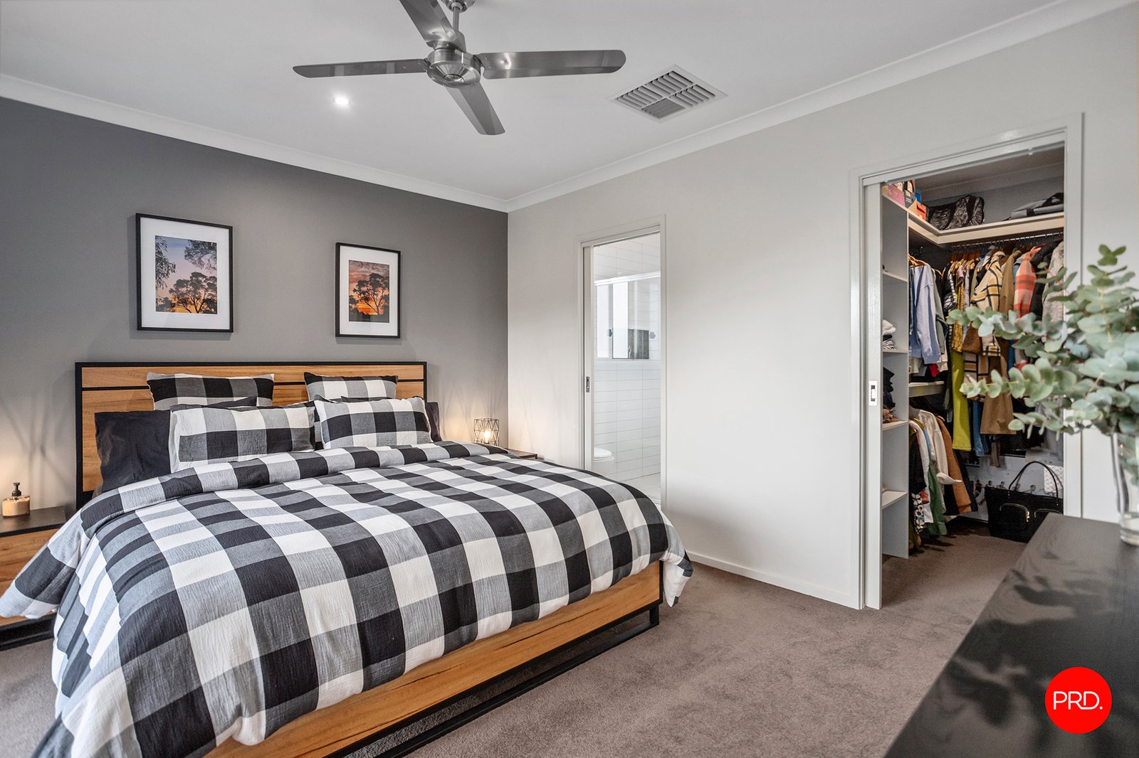 520 Midland Highway HUNTLY 12