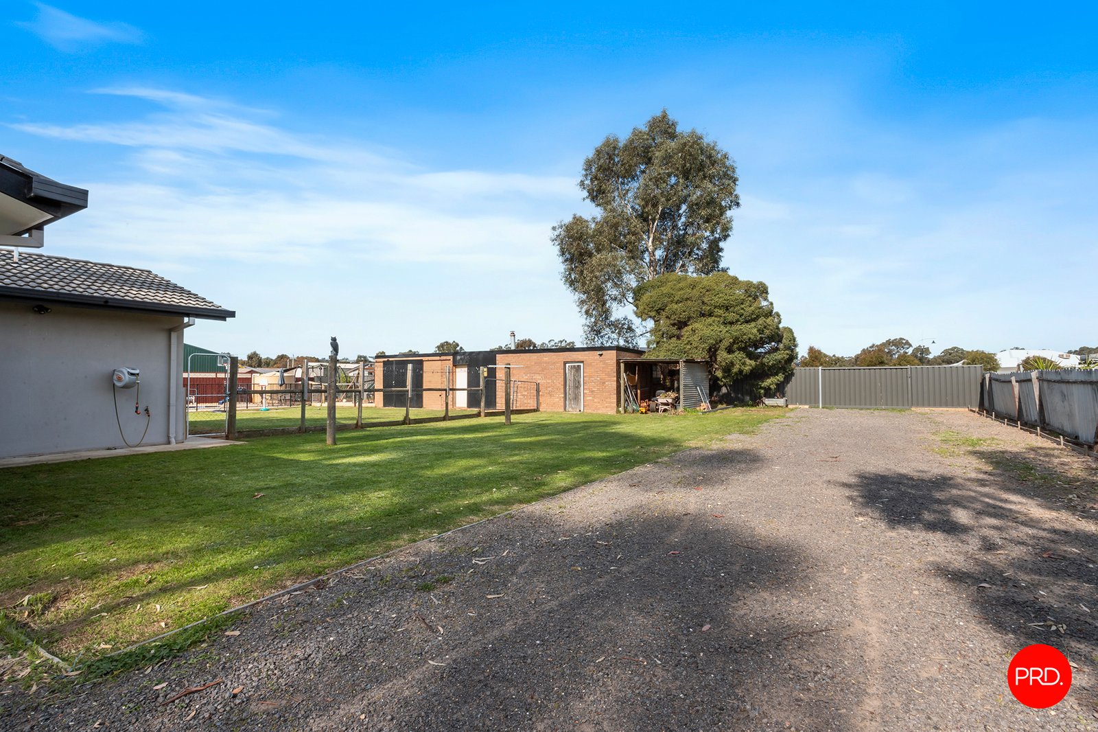520 Midland Highway HUNTLY 26