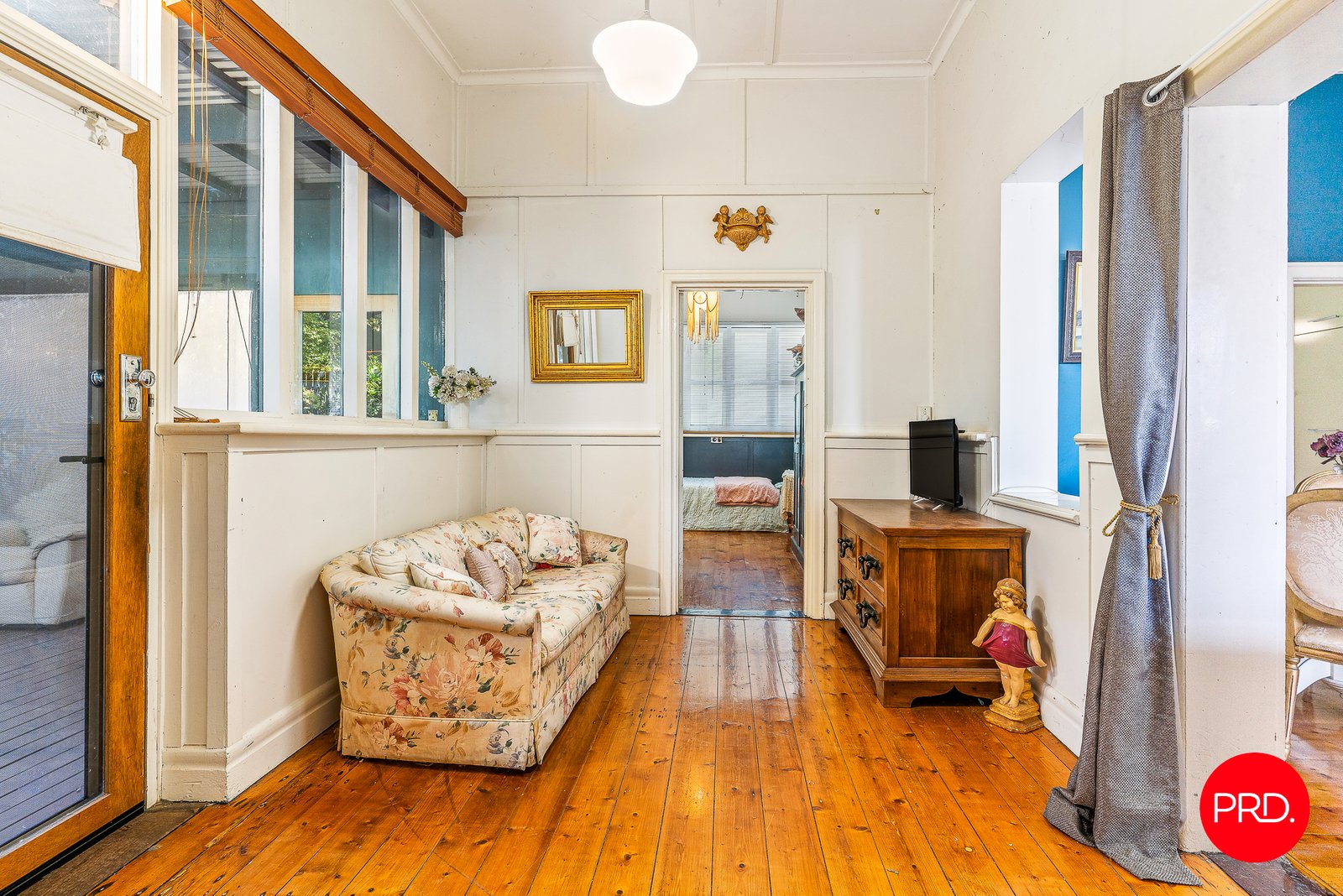 520 Napier Street WHITE HILLS 6