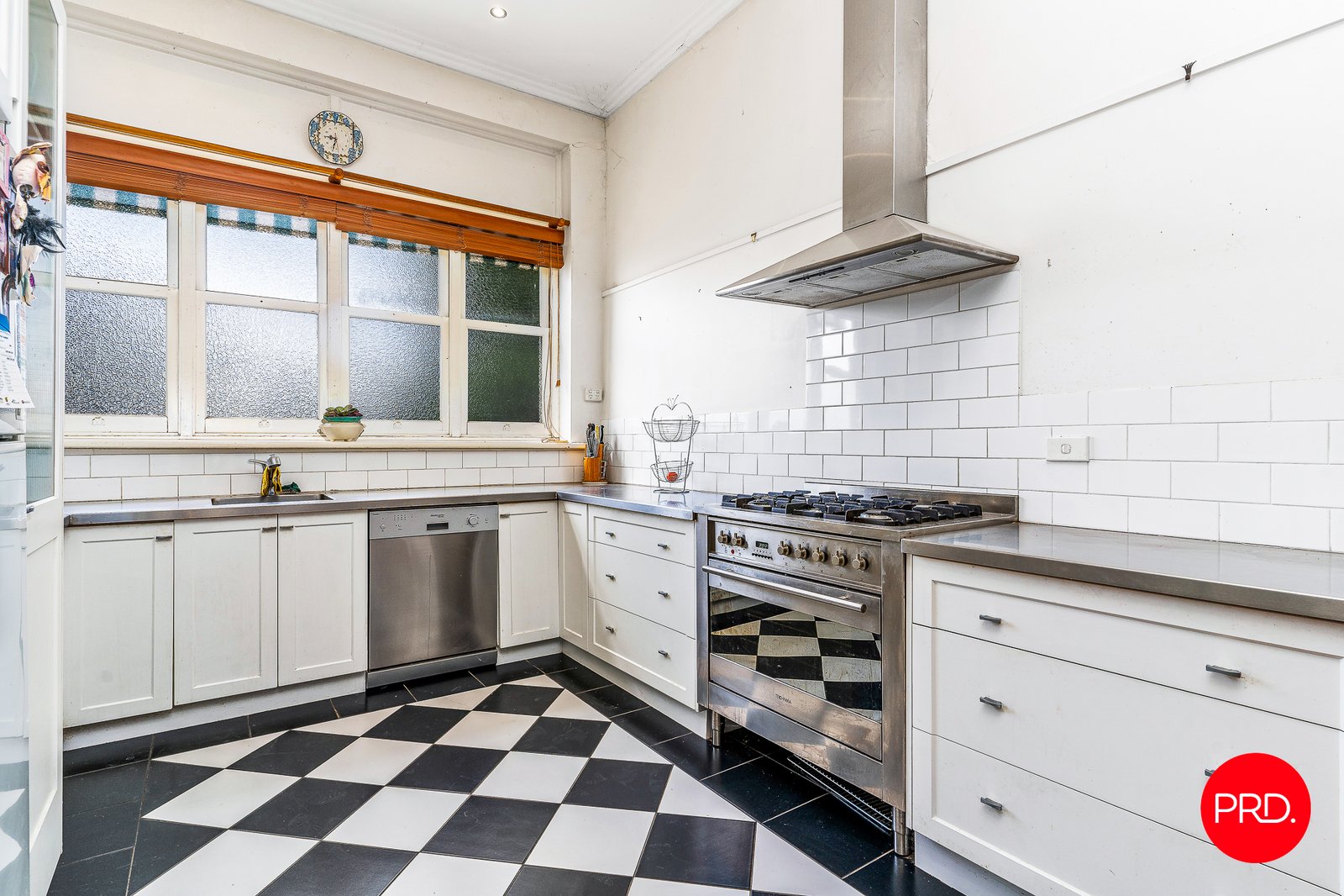 520 Napier Street WHITE HILLS 7