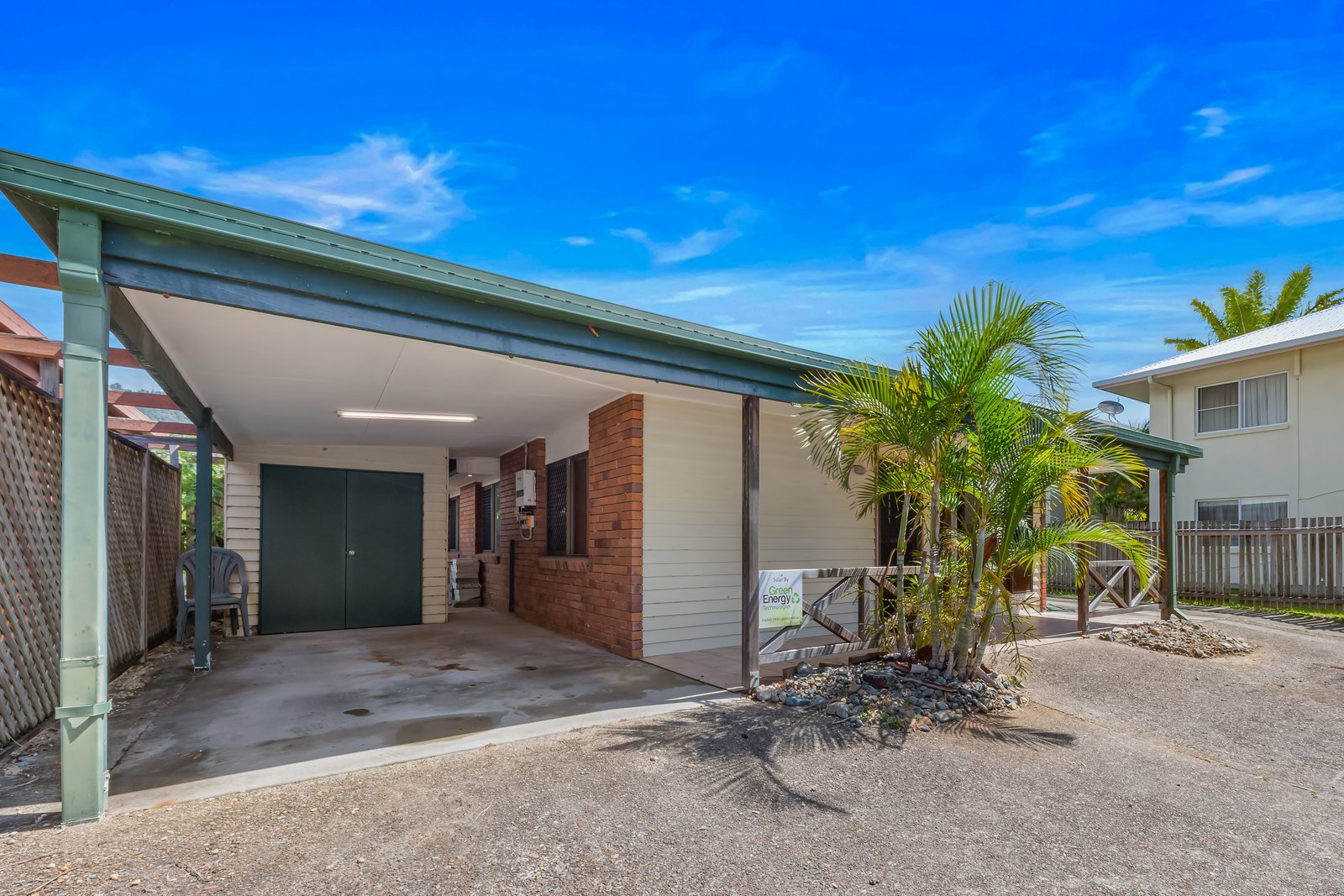 5/20 Pandanus Drive CANNONVALE 1