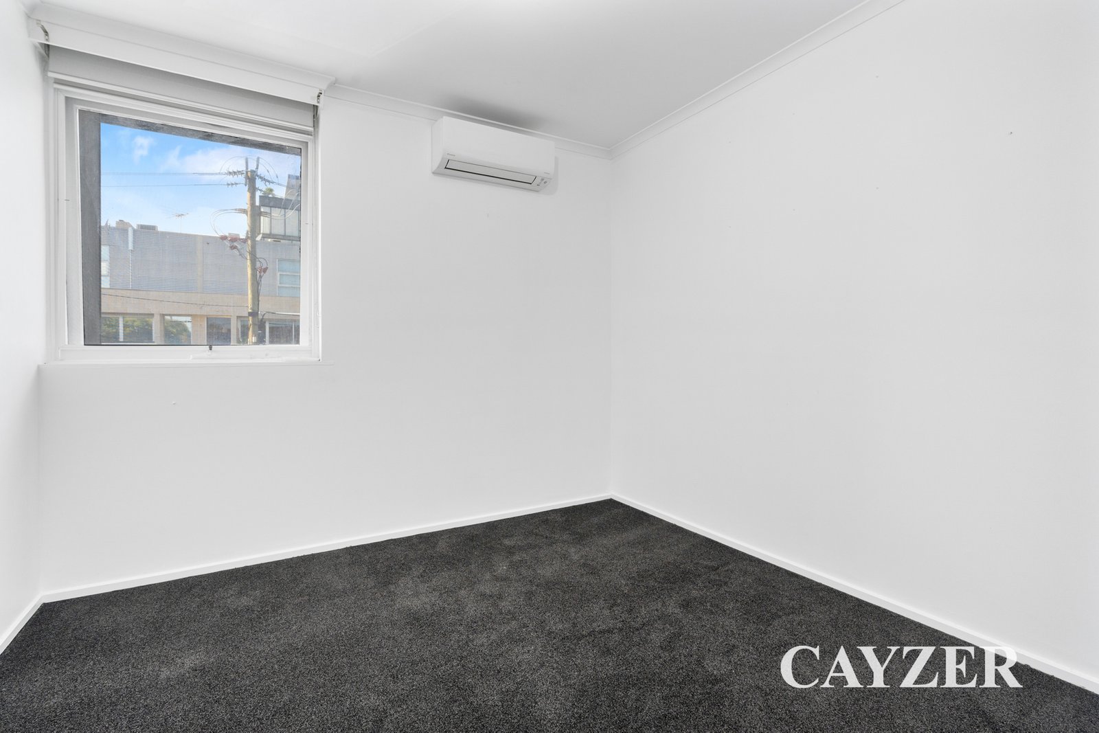 Gallery: 5/201 Graham Street