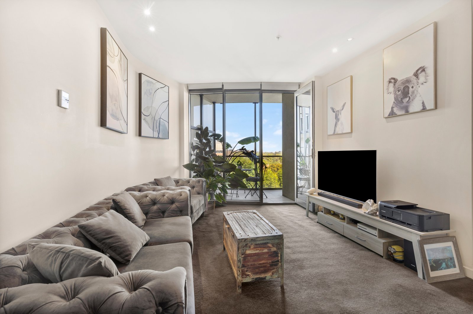 Gallery: 520/55 Queens Road