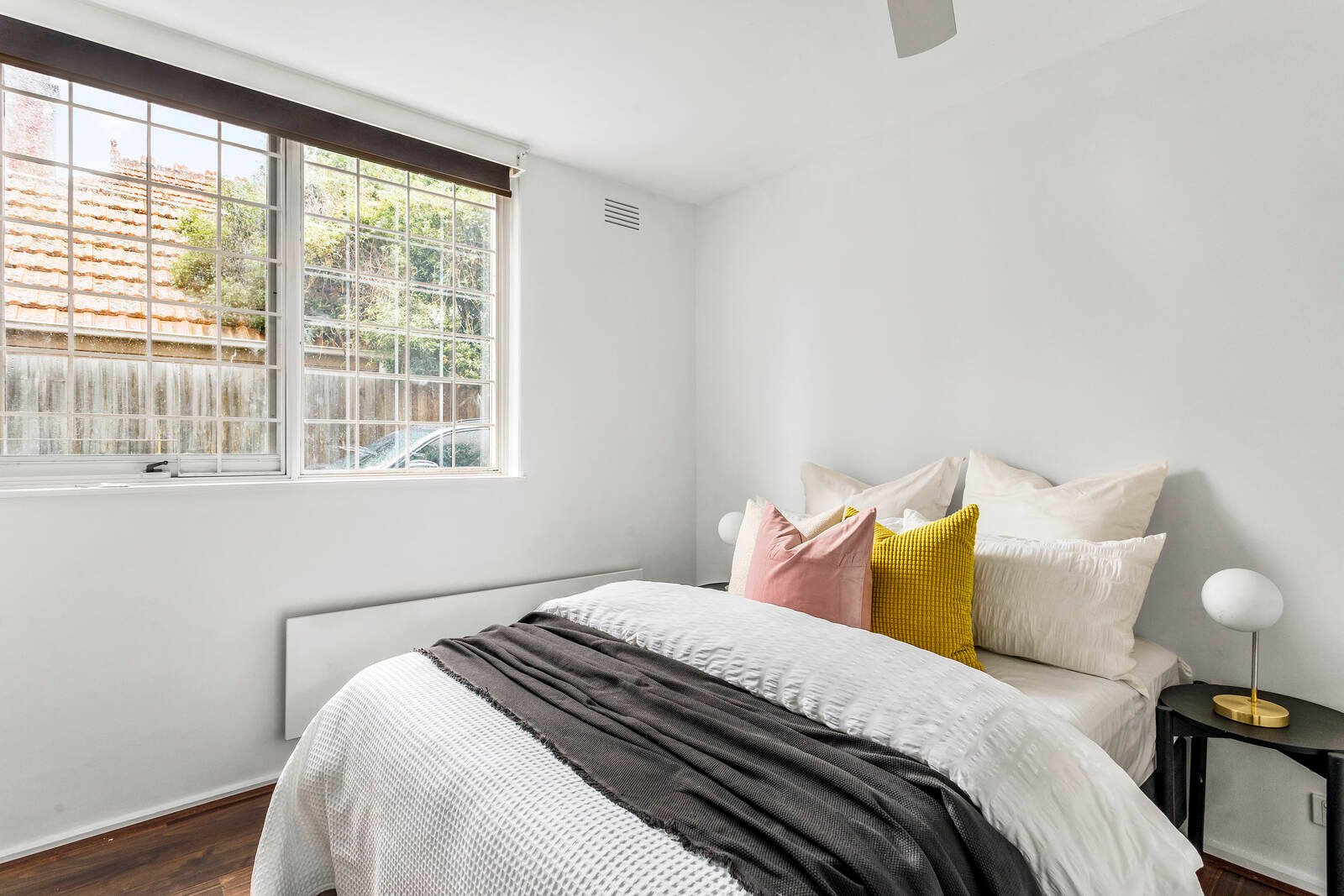 Real Estate and Property in 5/207 Canterbury Road, St Kilda West, VIC